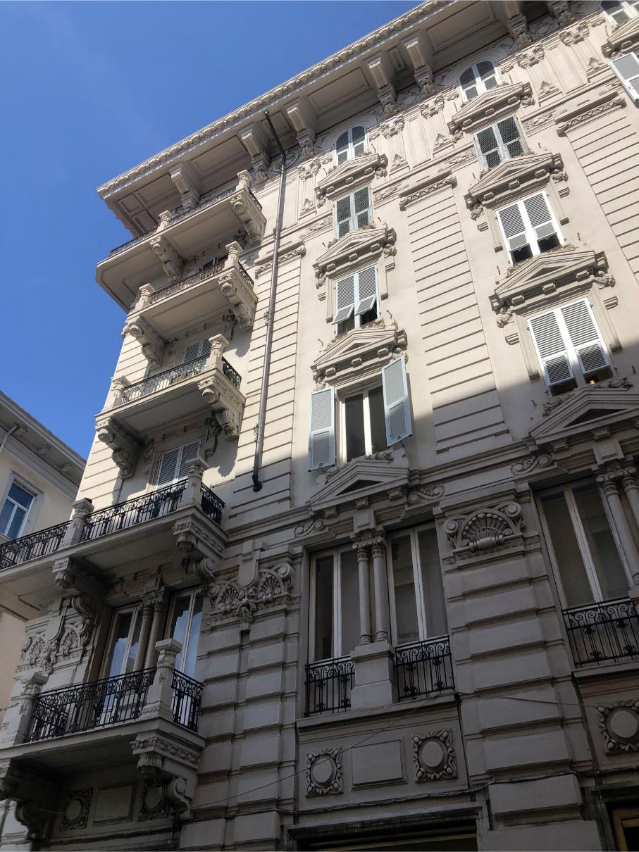 local commercial centre ville nice