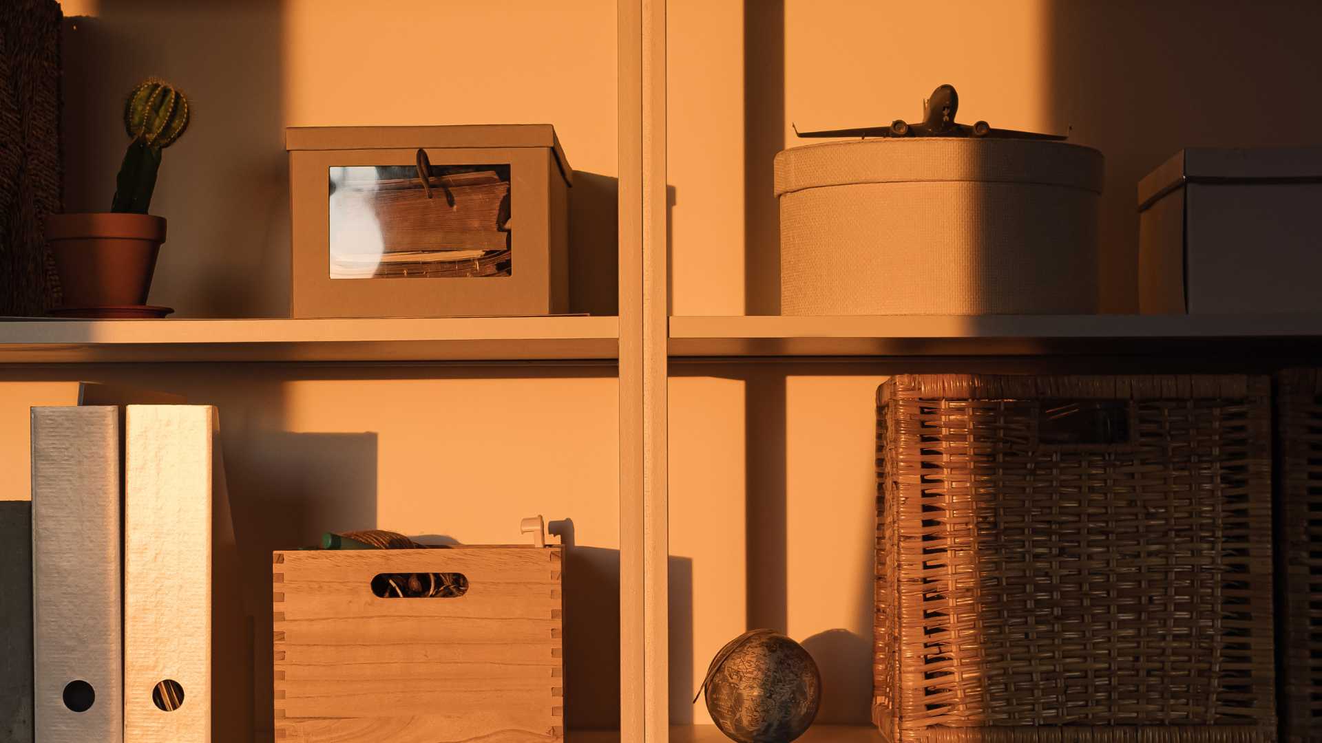 étagère de rangement