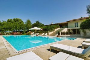 Villa avec piscine